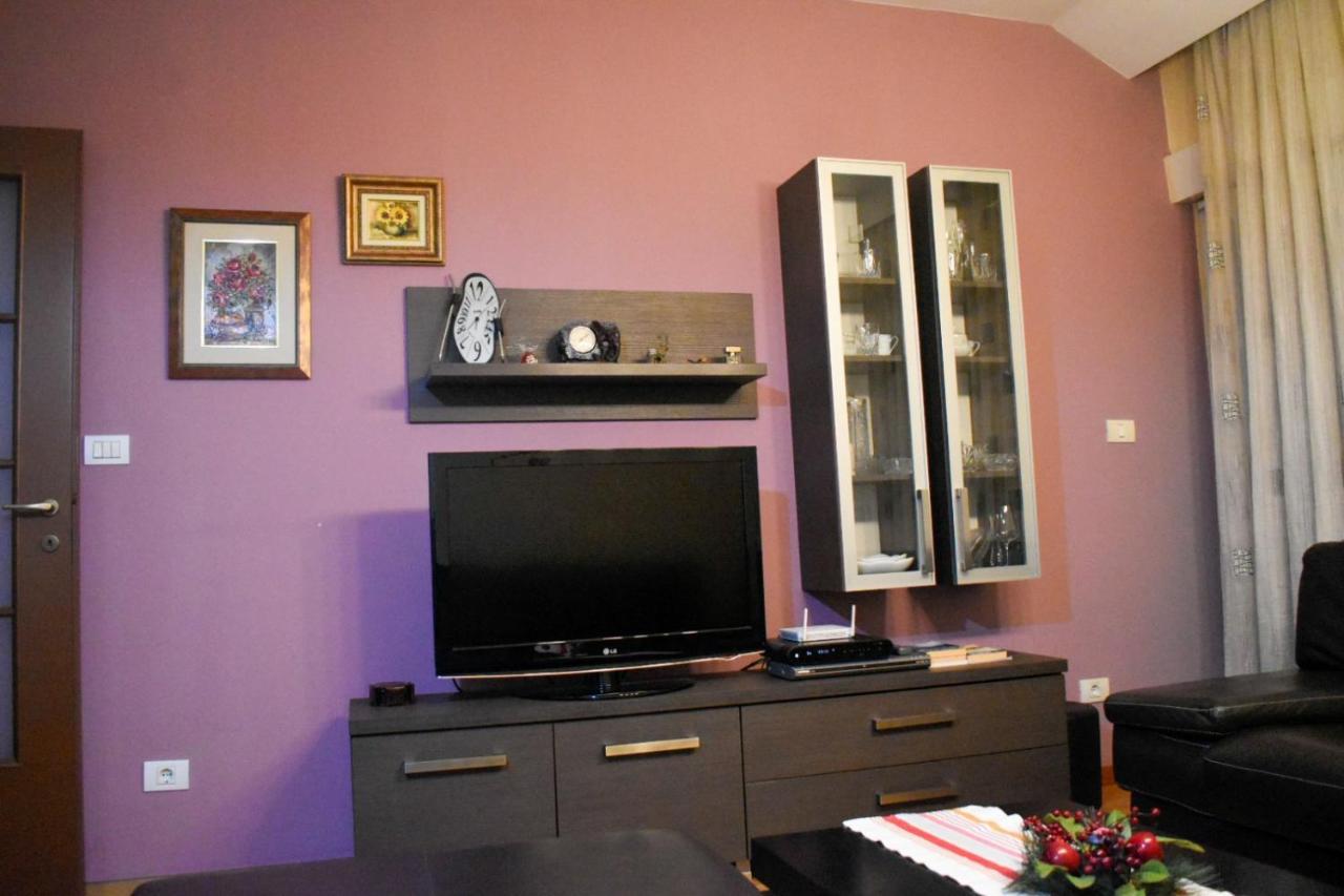 Apartman Sara 2 Подгорица Экстерьер фото