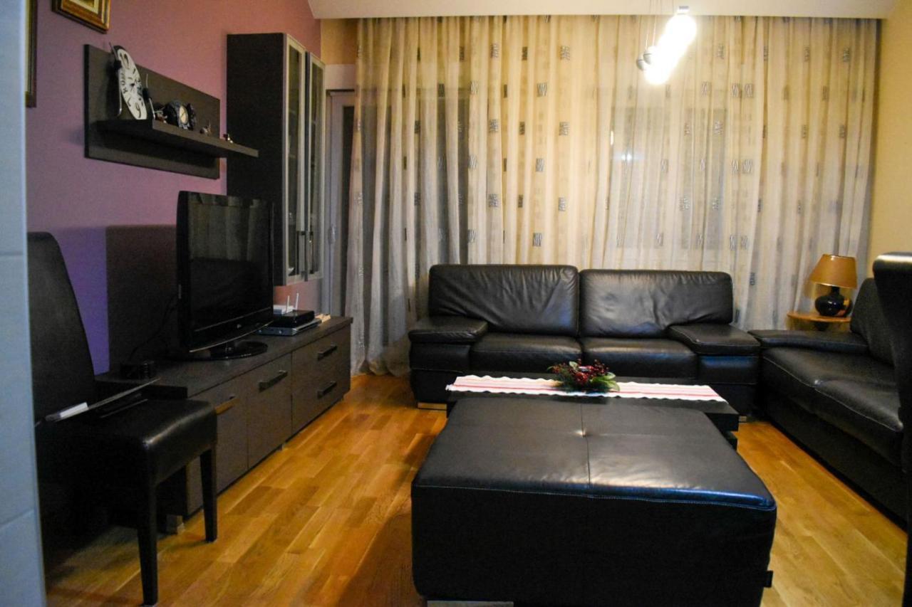 Apartman Sara 2 Подгорица Экстерьер фото