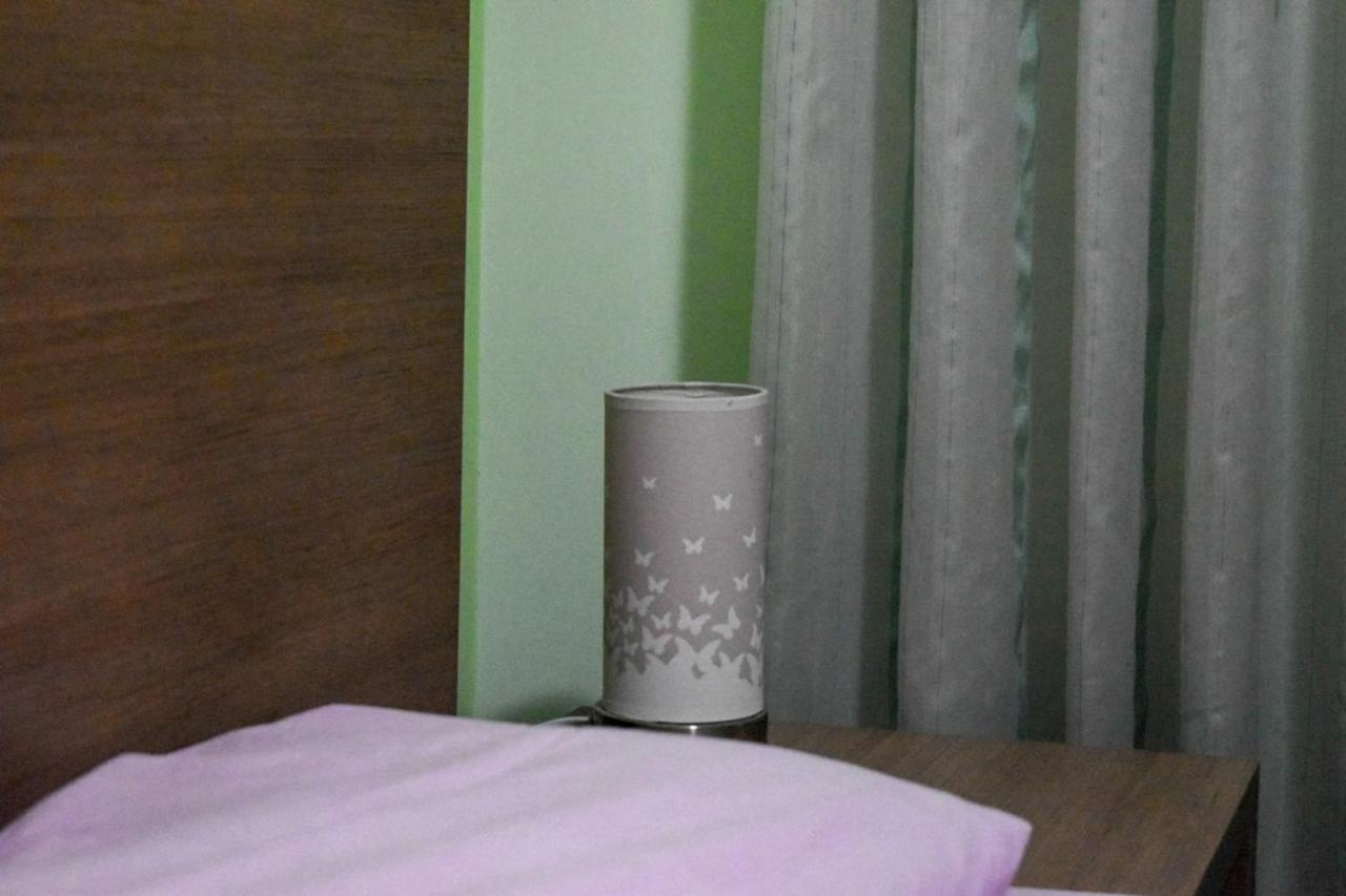 Apartman Sara 2 Подгорица Экстерьер фото