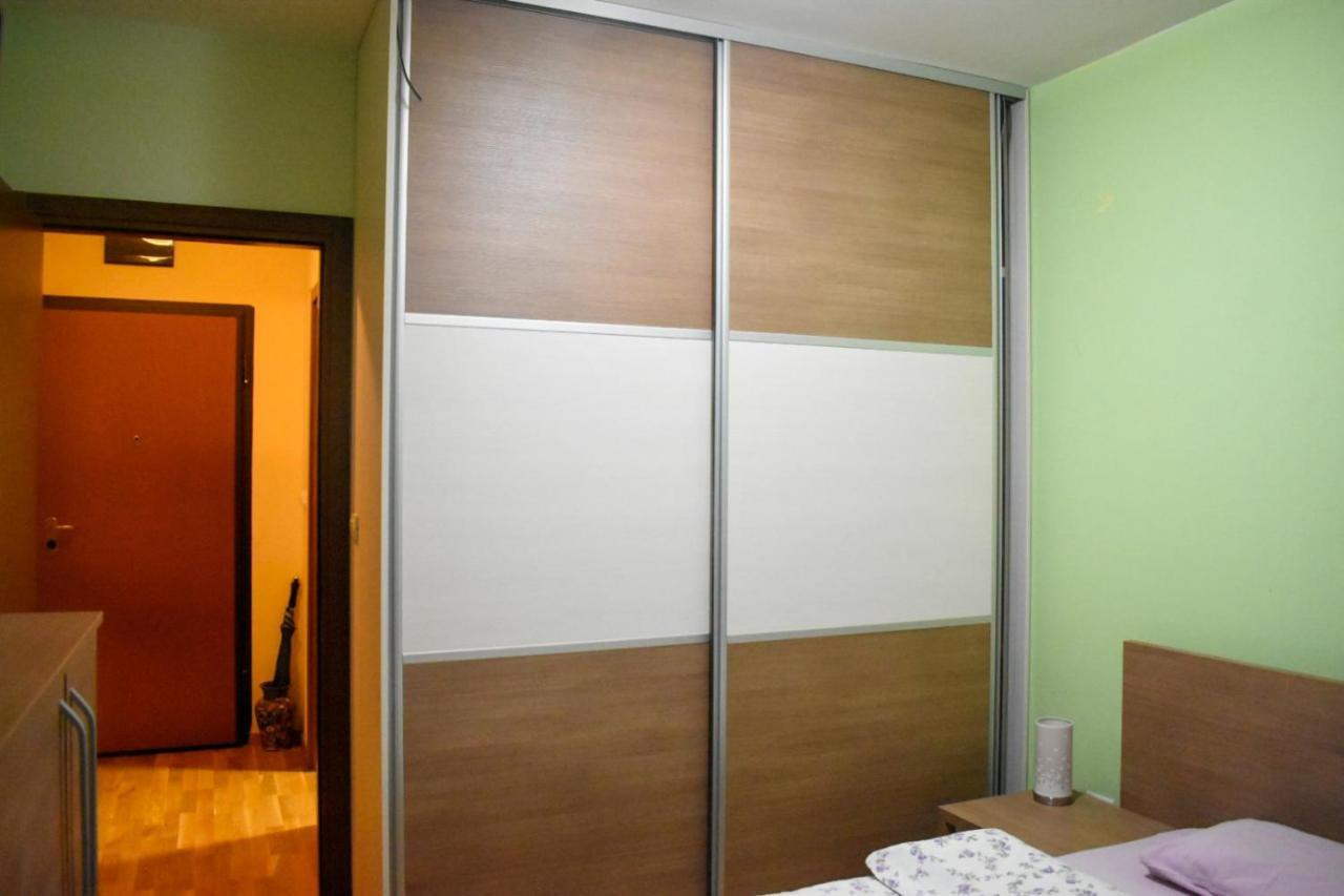 Apartman Sara 2 Подгорица Экстерьер фото