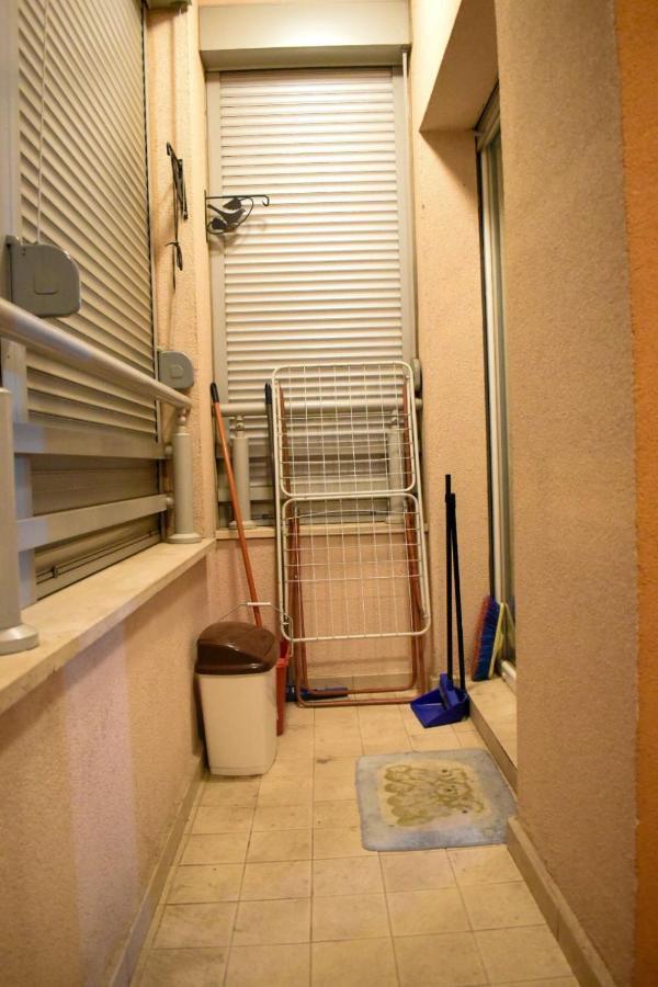 Apartman Sara 2 Подгорица Экстерьер фото